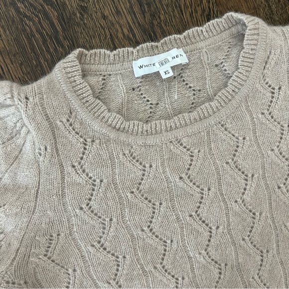 White + Warren Cashmere Scallop Crew Neck Sweater - Picture 4 of 10